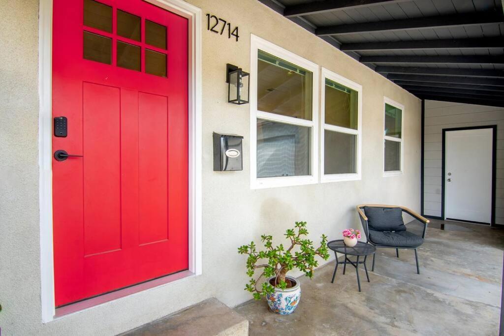 Beautiful 3 Bed 1 Bath Designer Home + Hot Tub Los Angeles Exterior foto